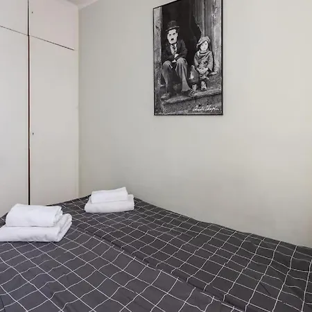 Close-urban Chic - One Bedroom - - Zelazna * Varşova